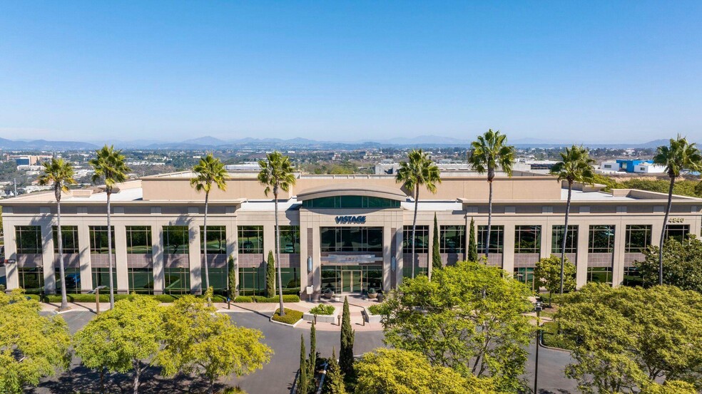 4790 Eastgate Mall, San Diego, CA for lease - Primary Photo - Image 1 of 74