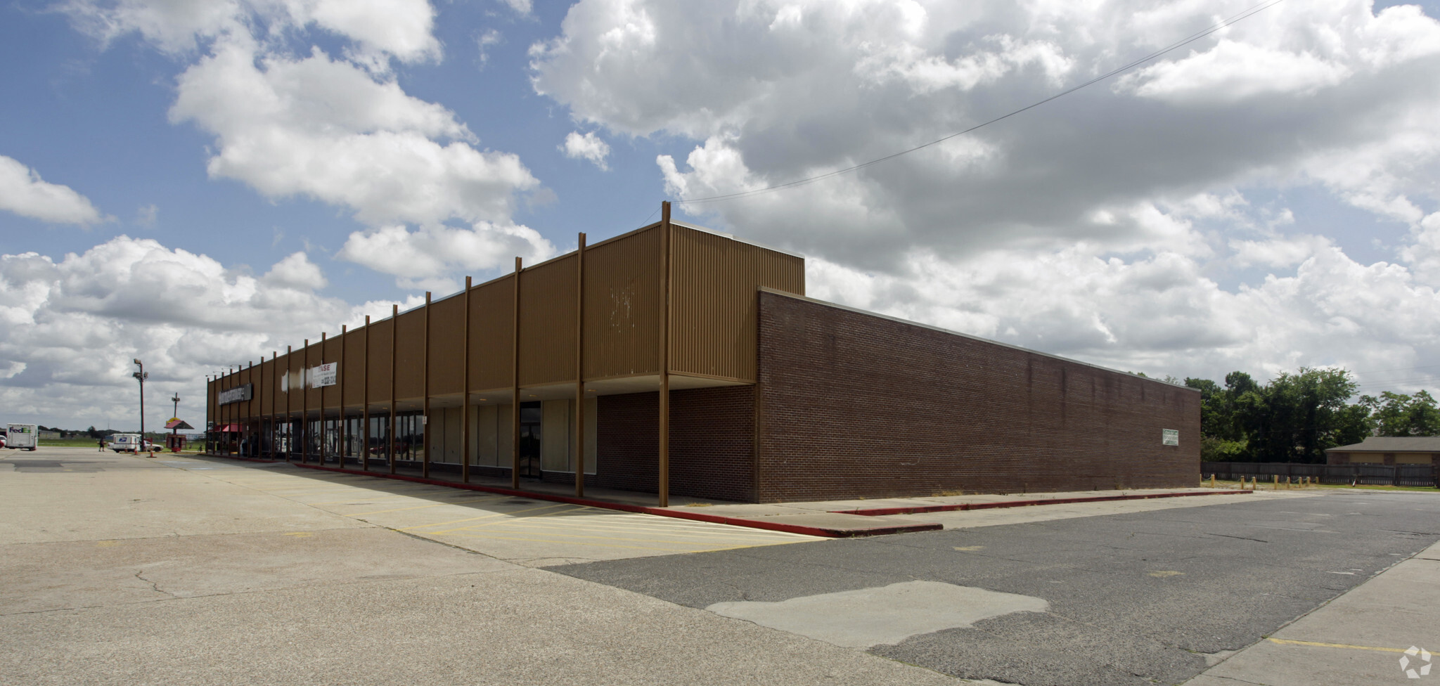 8188 Plank Rd, Baton Rouge, LA for sale Primary Photo- Image 1 of 1