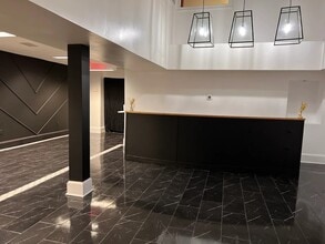 1710 Defoor Ave NW, Atlanta, GA for lease Interior Photo- Image 2 of 5