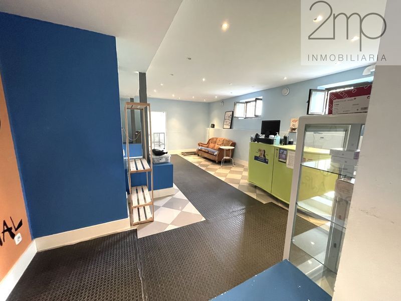 Manzanares el Real, MAD 28410 - - - Interior Photo - Image 2 of 9