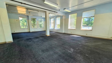 1801 Hub Dr, Sedro Woolley, WA for lease Interior Photo- Image 2 of 2