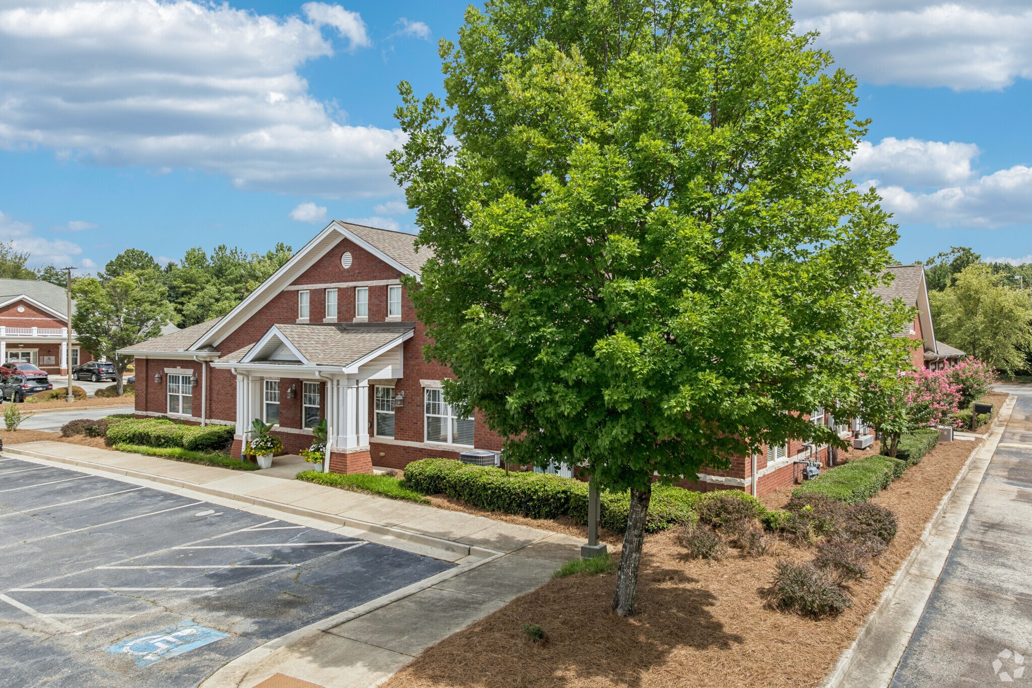 1553 Janmar Rd, Snellville, GA for lease Building Photo- Image 1 of 25