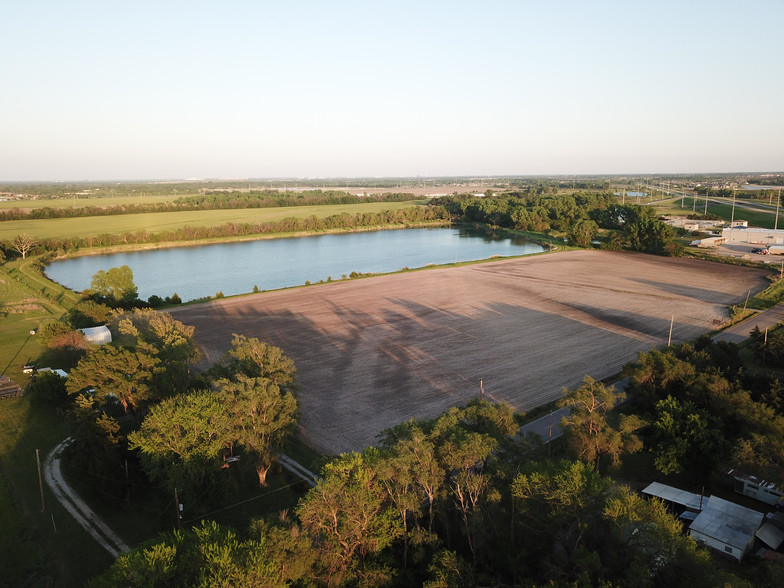 5700 N Maize Rd, Maize, KS for sale - Building Photo - Image 1 of 1