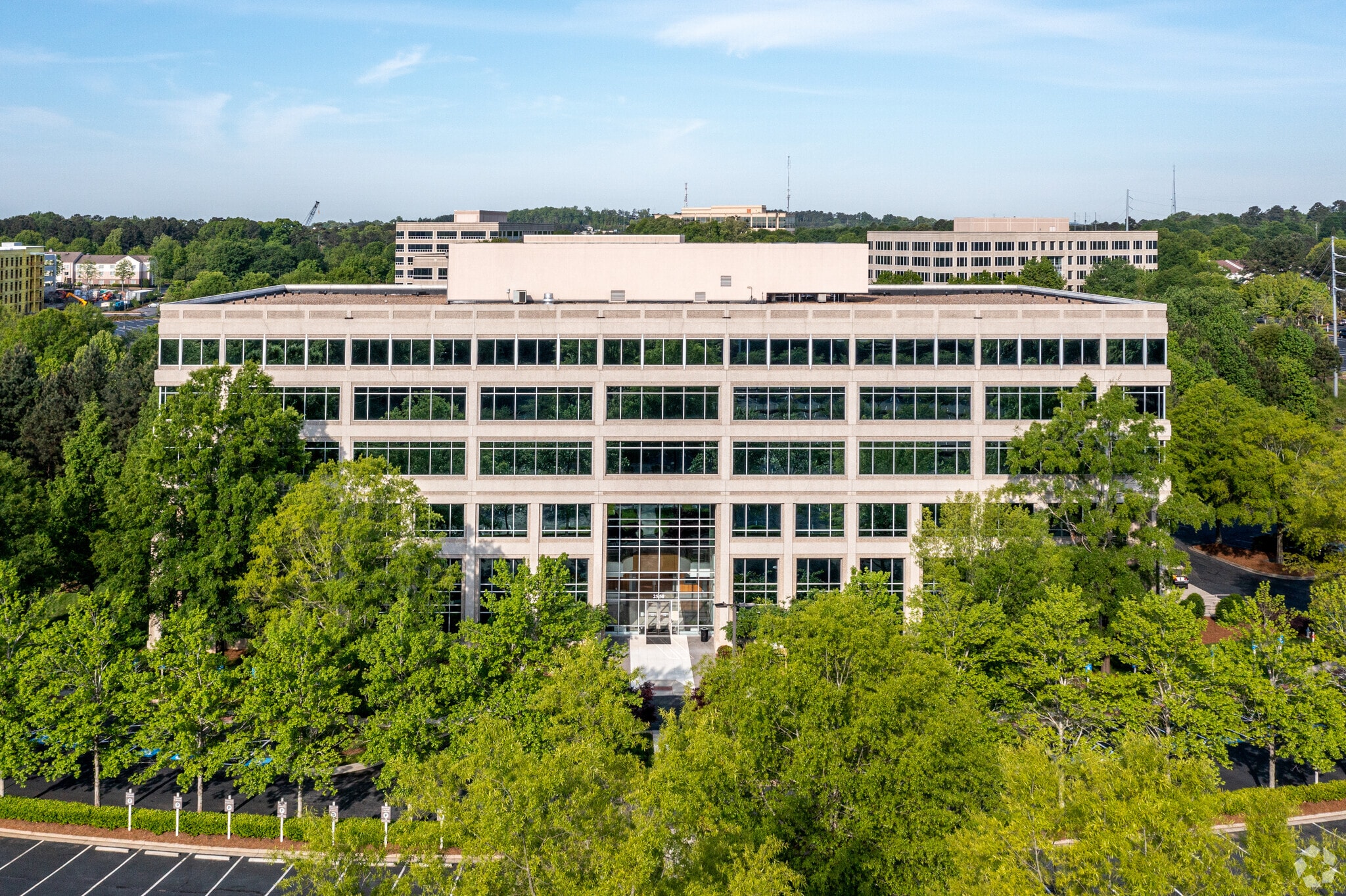 2550 Northwinds Pkwy, Alpharetta, GA for lease Primary Photo- Image 1 of 8