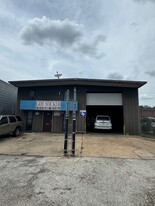 9116 Daffodil St, Houston TX - Warehouse