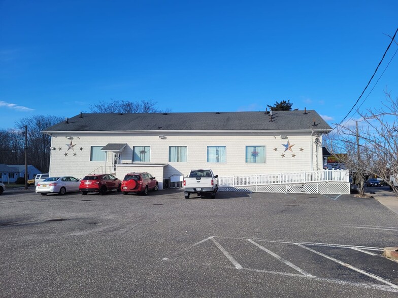 2320 Route 112, Medford, NY for lease - Building Photo - Image 1 of 14