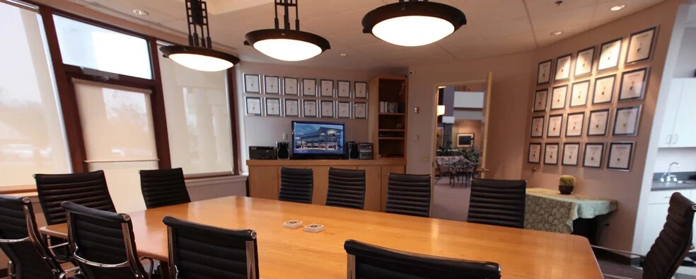 810 Dominican Dr, Nashville, TN à louer - Photo intérieure - Image 3 de 15