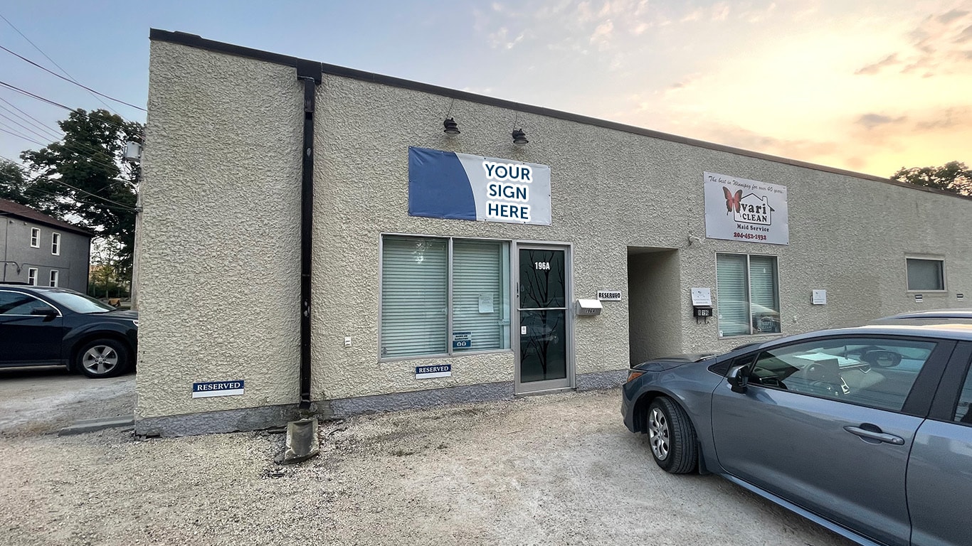 196 Tache Ave, Winnipeg, MB for sale Primary Photo- Image 1 of 1