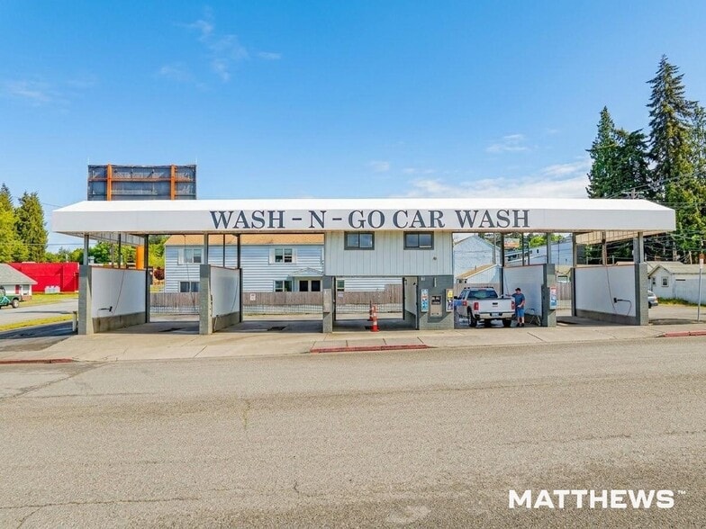 105 N Liberty St, Port Angeles, WA for sale - Building Photo - Image 1 of 3