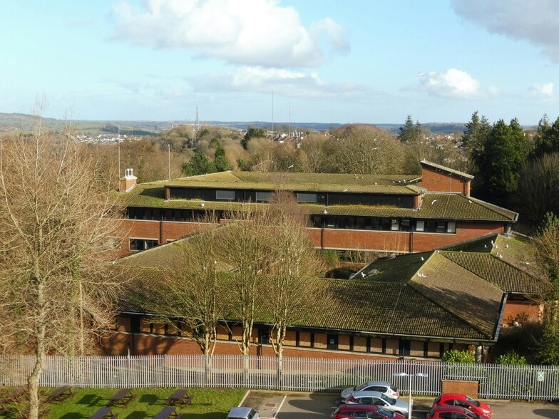 Tailyour Rd, Plymouth à louer - Photo du bâtiment - Image 3 de 13