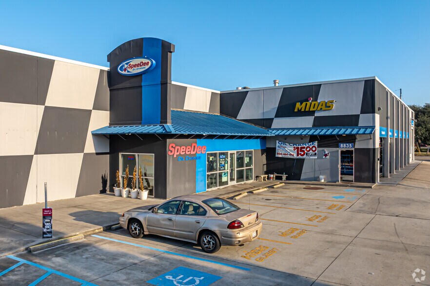 8835-8855 Veterans Memorial Blvd, Metairie, LA à louer - Photo du bâtiment - Image 2 de 8