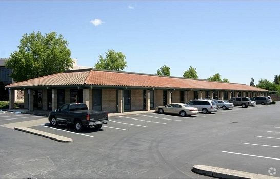 2560 N Texas St, Fairfield, CA for sale - Primary Photo - Image 1 of 1