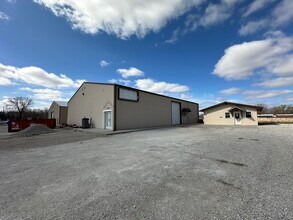 111 Walnut Ln, Colona, IL for lease Building Photo- Image 1 of 13