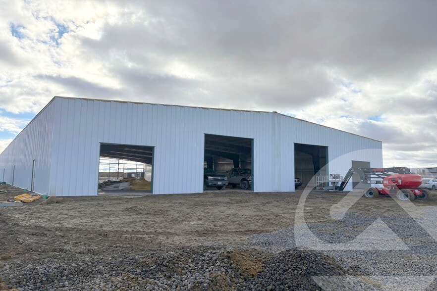 8520 County Road HJ, Delta, OH for lease - Building Photo - Image 1 of 1
