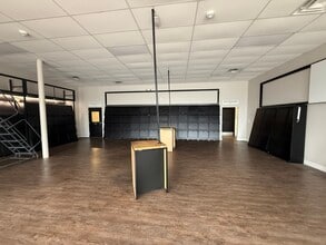 14497-14560 Potomac Mills Rd, Woodbridge, VA à louer Photo intérieure- Image 2 de 4