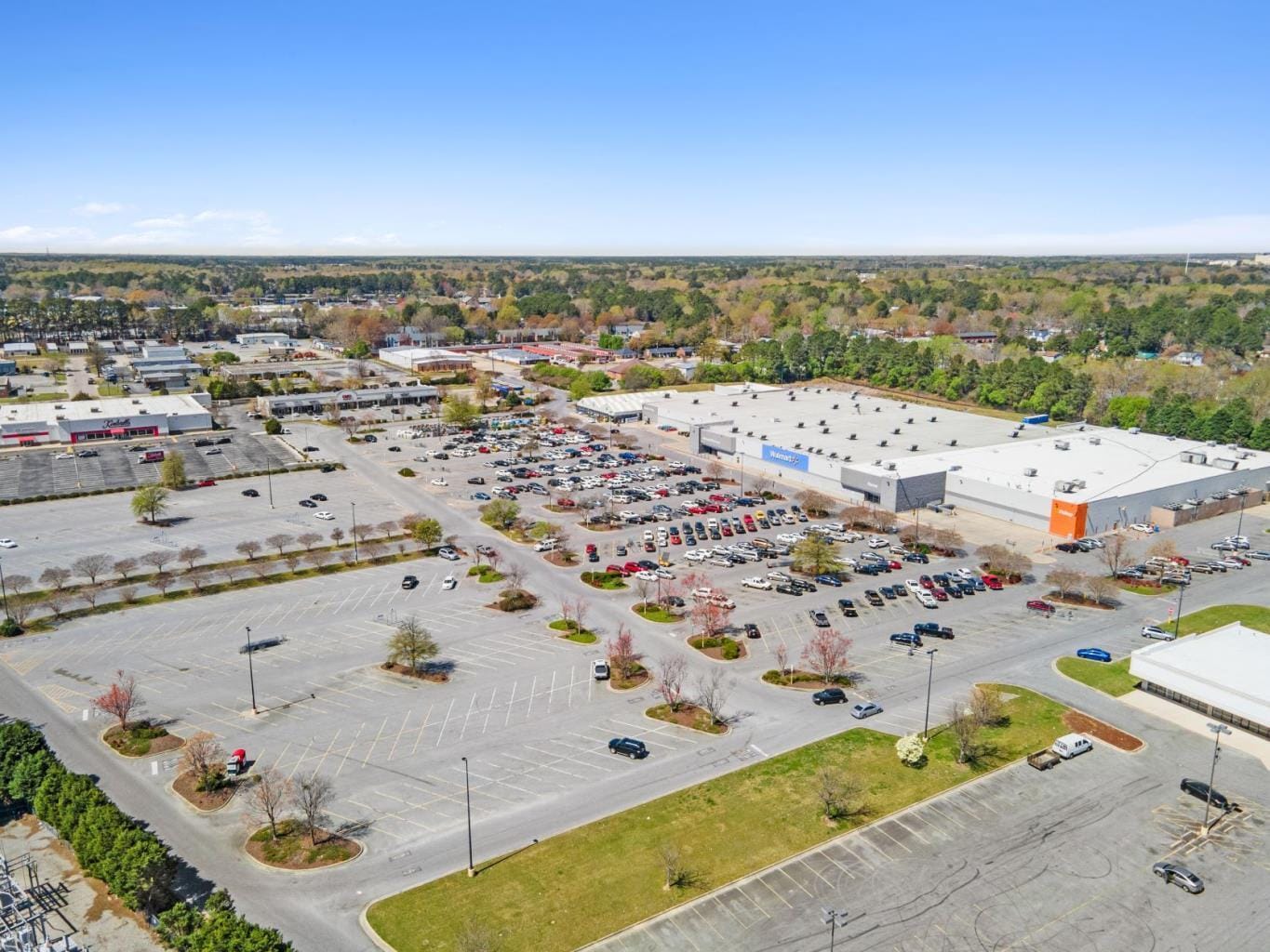 240 Greenville Blvd SE, Greenville, NC for lease Building Photo- Image 1 of 8