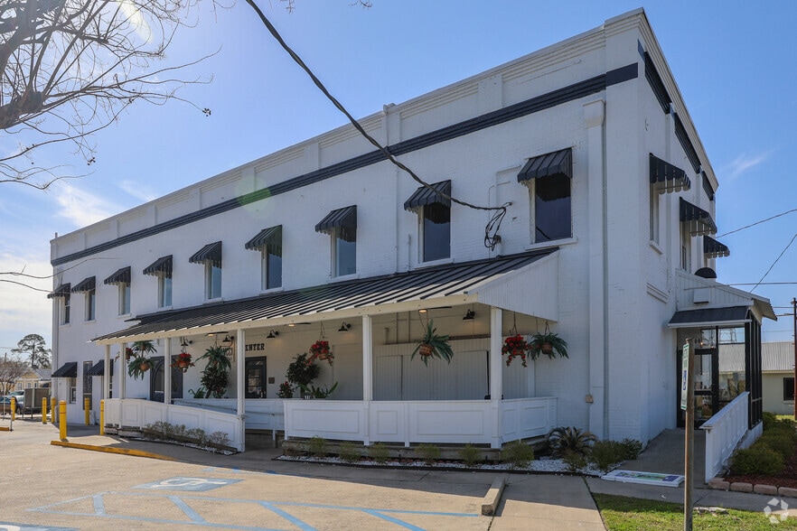1808 Front St, Slidell, LA for lease - Primary Photo - Image 1 of 44