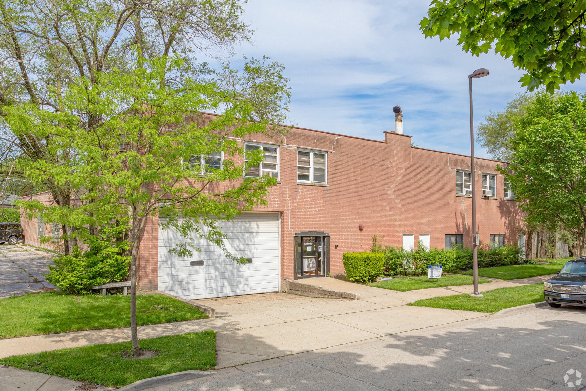 8040 Ridgeway Ave, Skokie, IL for lease Building Photo- Image 1 of 3