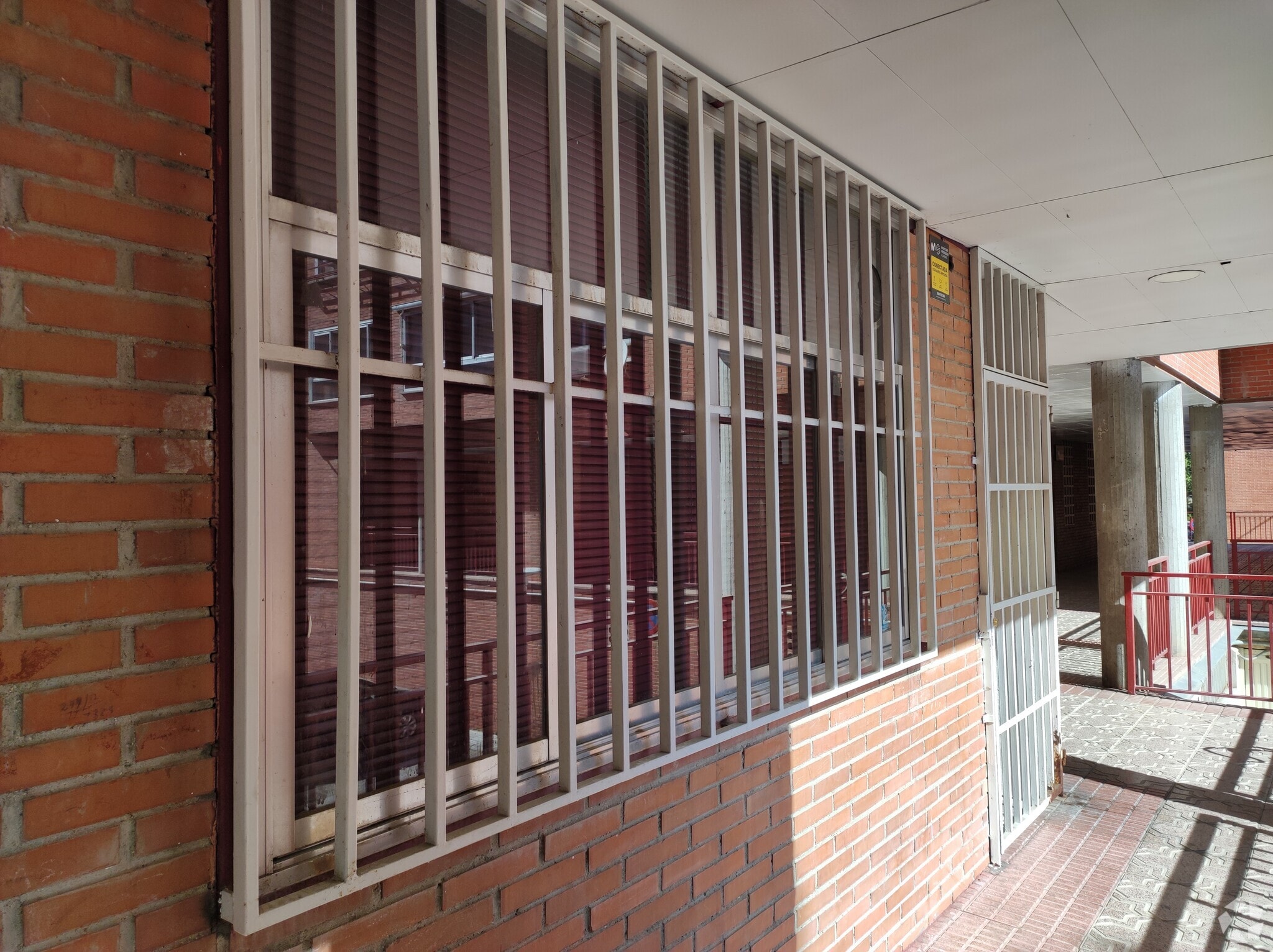 Plaza Clarín, 7, Rivas-Vaciamadrid, Madrid for lease Primary Photo- Image 1 of 2