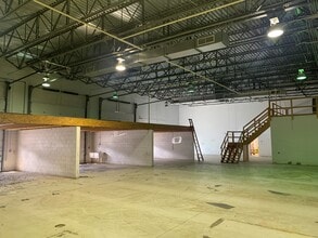 545 S Birdneck Rd, Virginia Beach, VA for lease Interior Photo- Image 1 of 1