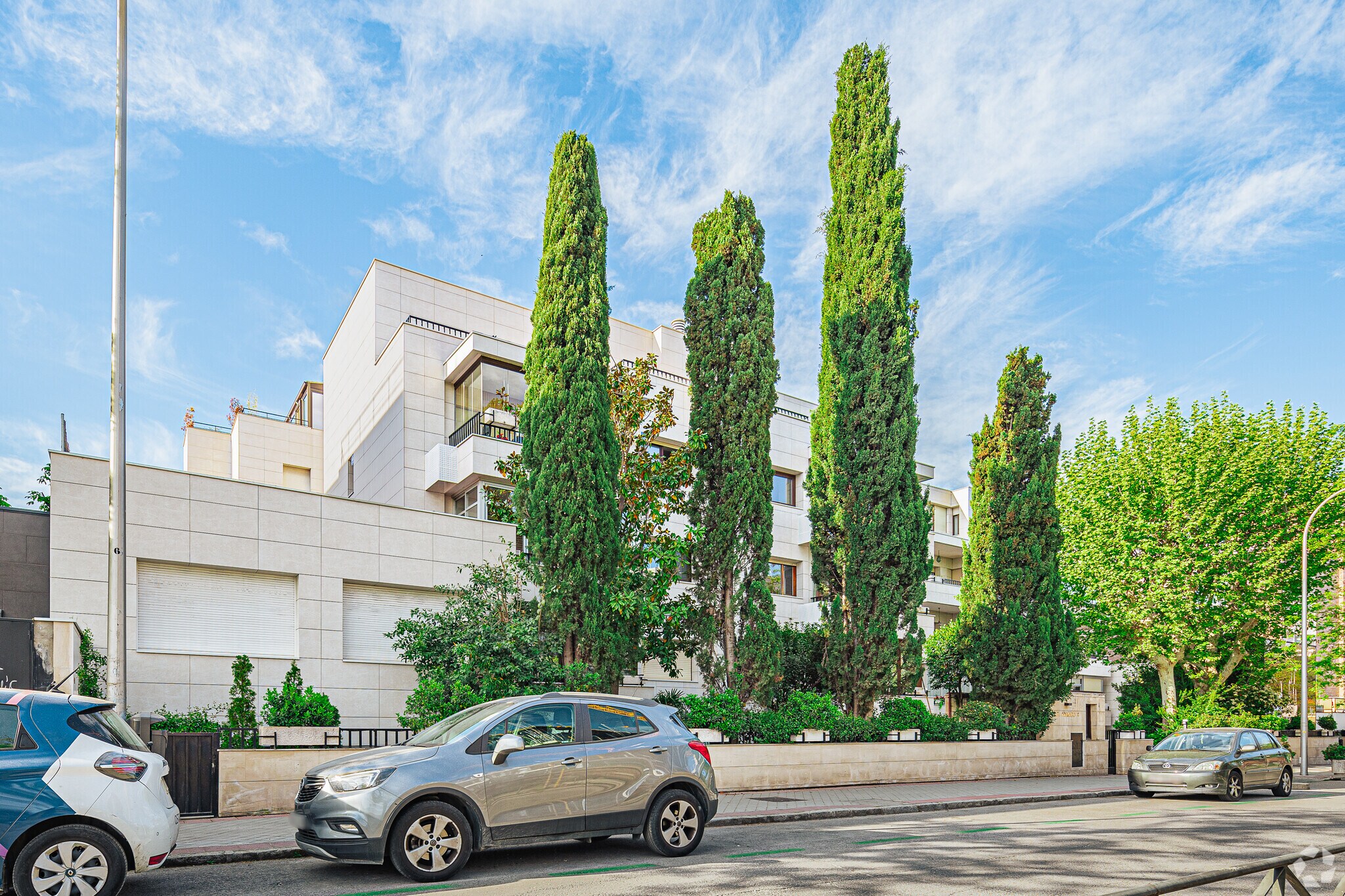 Multifamily in Madrid, Madrid for sale Primary Photo- Image 1 of 4