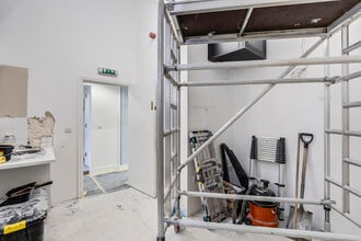 51 South St, Chichester for lease Interior Photo- Image 2 of 7