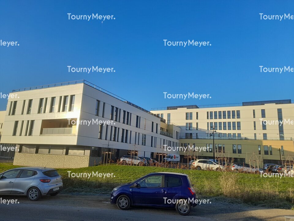 Office in Rennes for lease Building Photo- Image 1 of 3