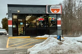 Plus de détails pour 292 Annapolis Av, Oshawa, ON - Commerce de détail à vendre