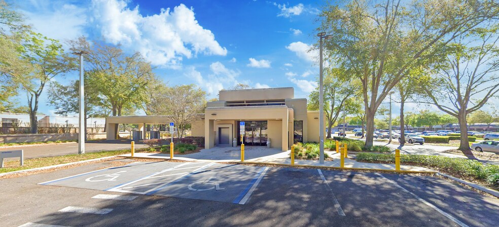 2701 S Conway Rd, Orlando, FL for lease - Building Photo - Image 1 of 1