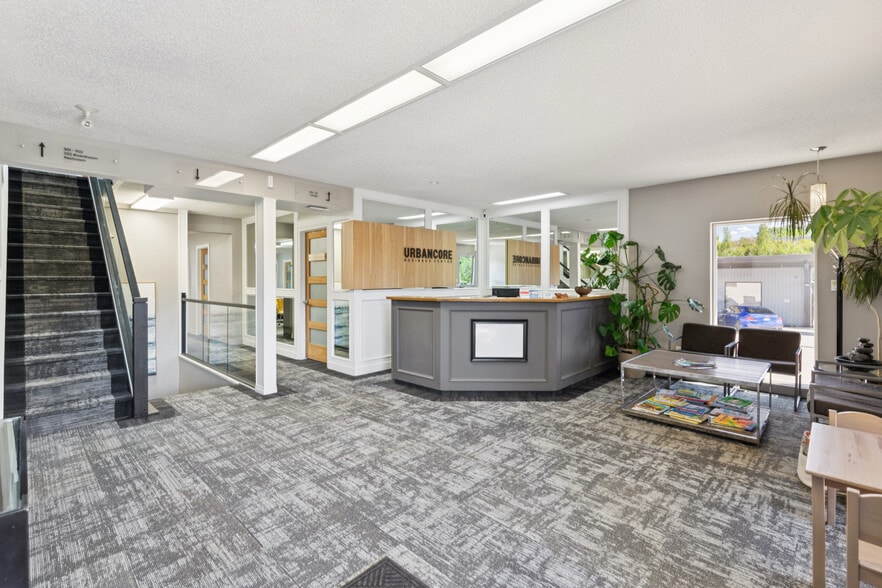 2508 Richmond Rd SW, Calgary, AB for sale - Building Photo - Image 3 of 15