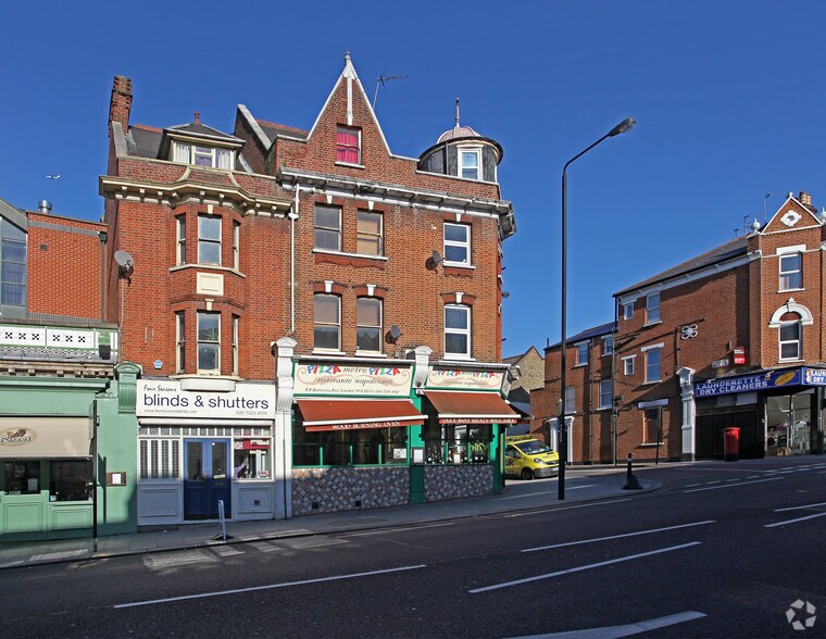 64 Battersea Rise, Londres à vendre - Photo du bâtiment - Image 2 de 2
