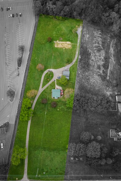 447 Route 228, Mars, PA à vendre - Photo du bâtiment - Image 3 de 10