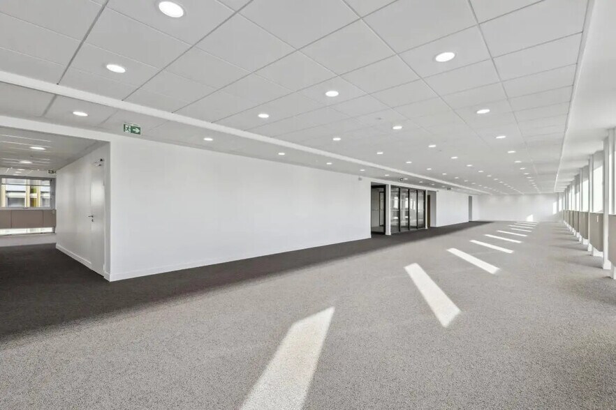 21 Rue Des Ardennes, Paris à louer - Photo du bâtiment - Image 3 de 34