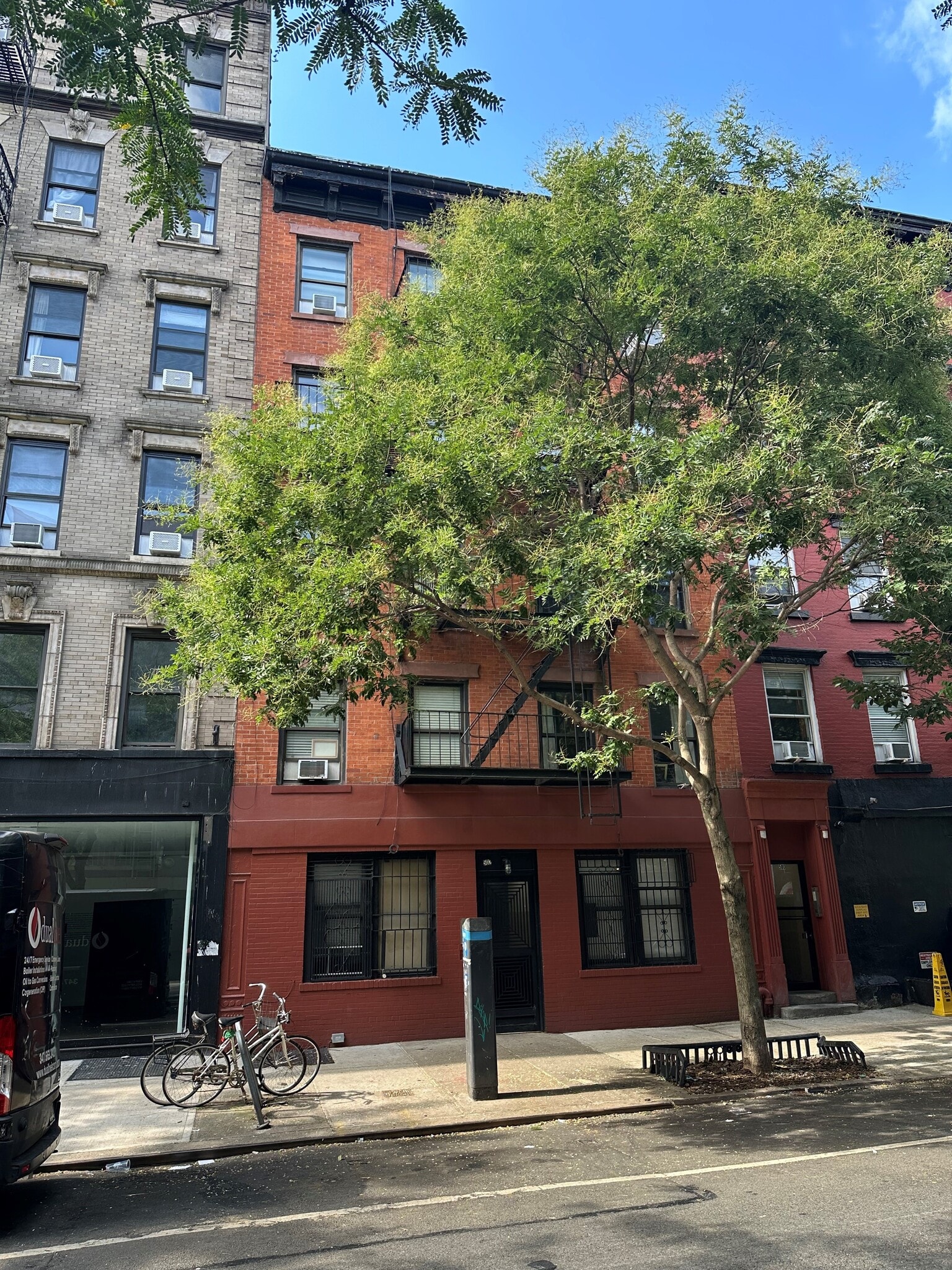 502 E 12th St, New York, NY for sale Primary Photo- Image 1 of 6