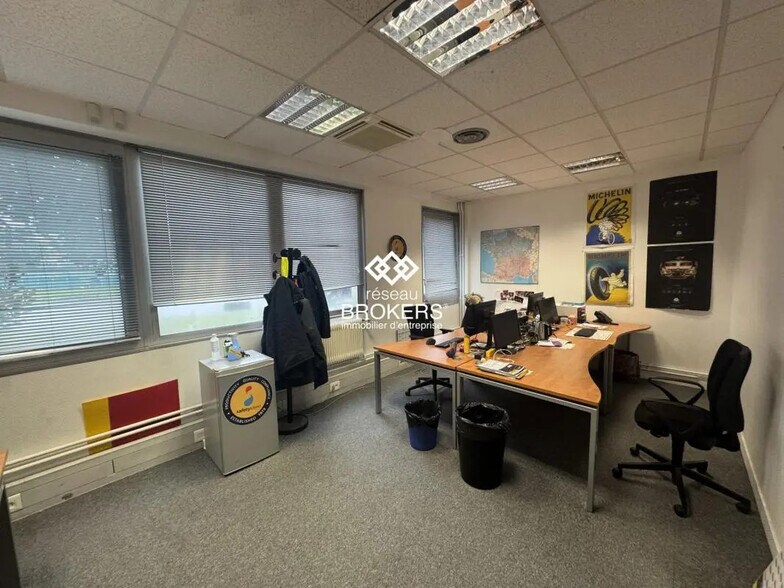 Bureau dans La Courneuve à louer - Photo intérieure - Image 1 de 4