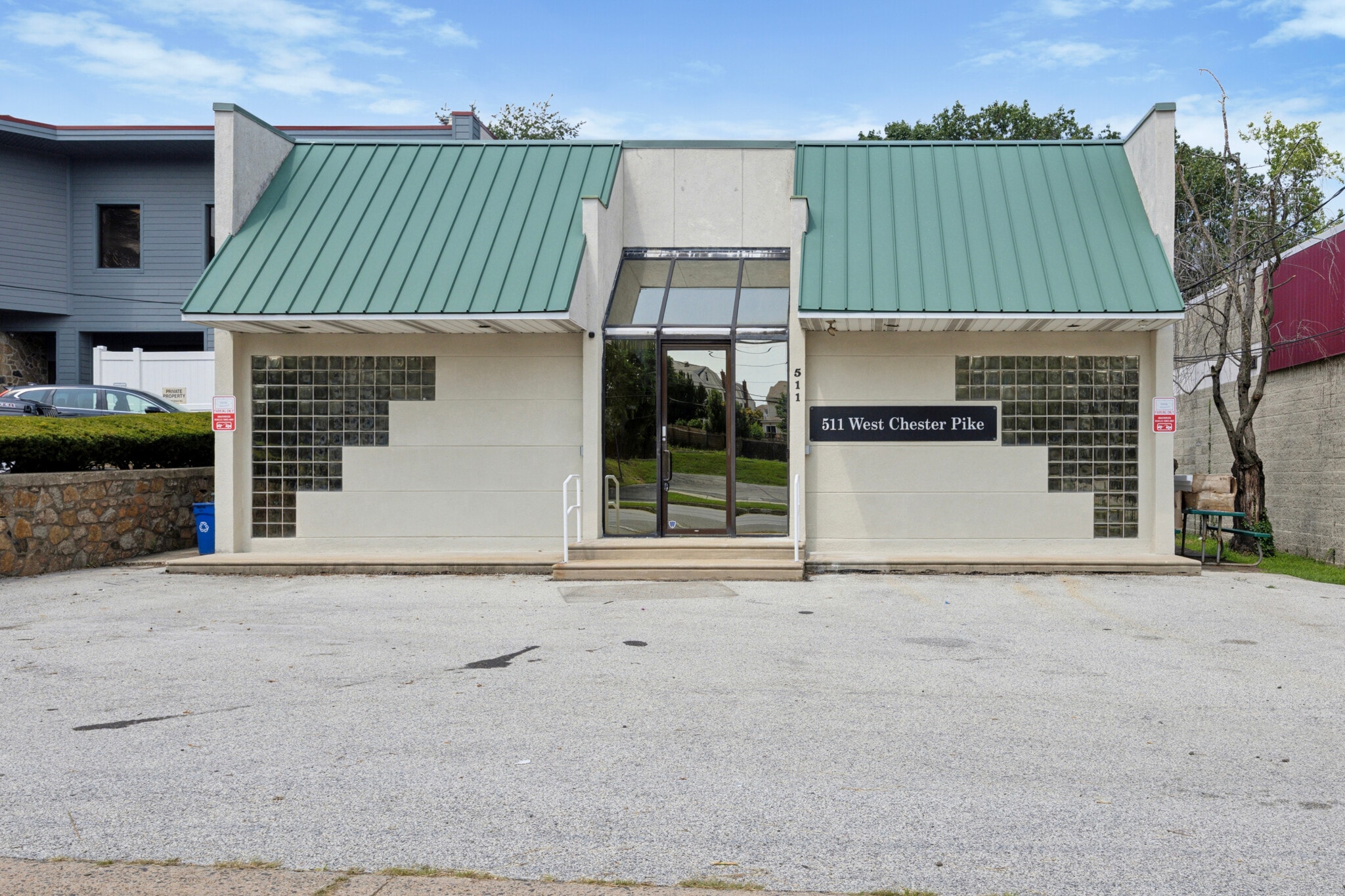 511 W Chester Pike, Havertown, PA for sale Primary Photo- Image 1 of 9