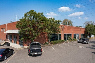 Plus de détails pour 1888 Section Rd, Cincinnati, OH - Industriel à vendre