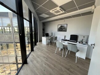 Plus de détails pour Bureau à louer