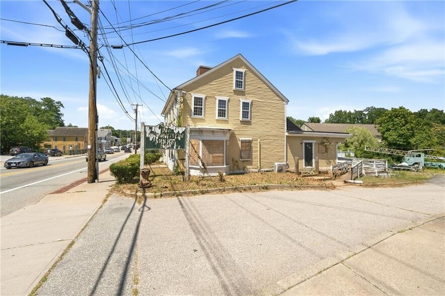 3376 Post Rd, Warwick, RI for sale - Building Photo - Image 2 of 32