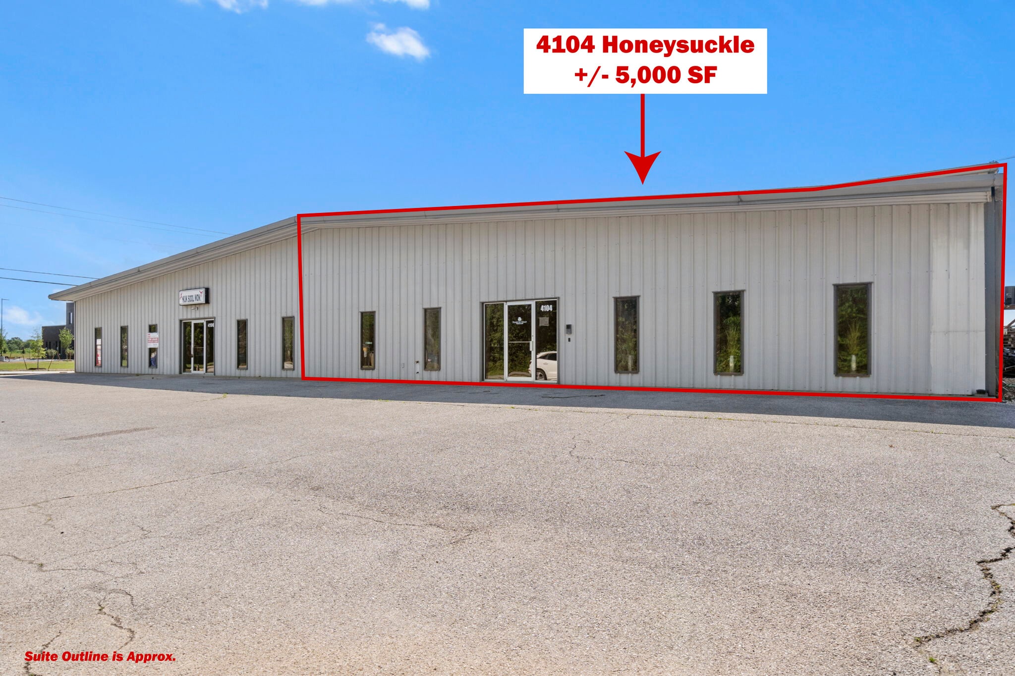 4104 S Honeysuckle Ln, Rogers, AR for lease Building Photo- Image 1 of 14