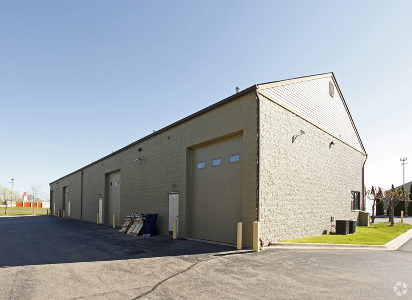 4938 Dewitt Rd, Canton, MI for sale - Building Photo - Image 2 of 3