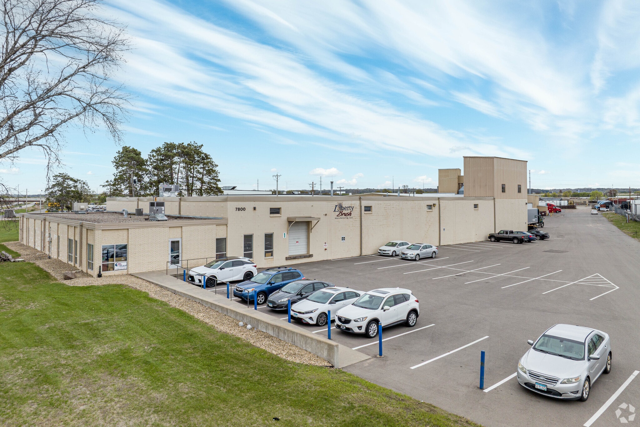 7800 County Road 101 E, Shakopee, MN à louer Photo principale- Image 1 de 8