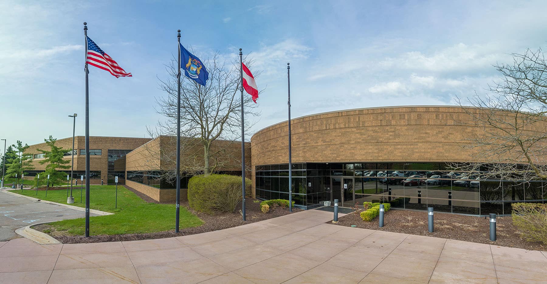 47603 Halyard Dr, Plymouth, MI for lease Primary Photo- Image 1 of 30