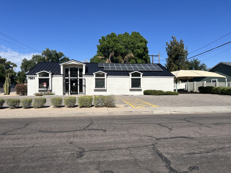 7201 N 7th St, Phoenix, AZ for sale - Primary Photo - Image 1 of 21