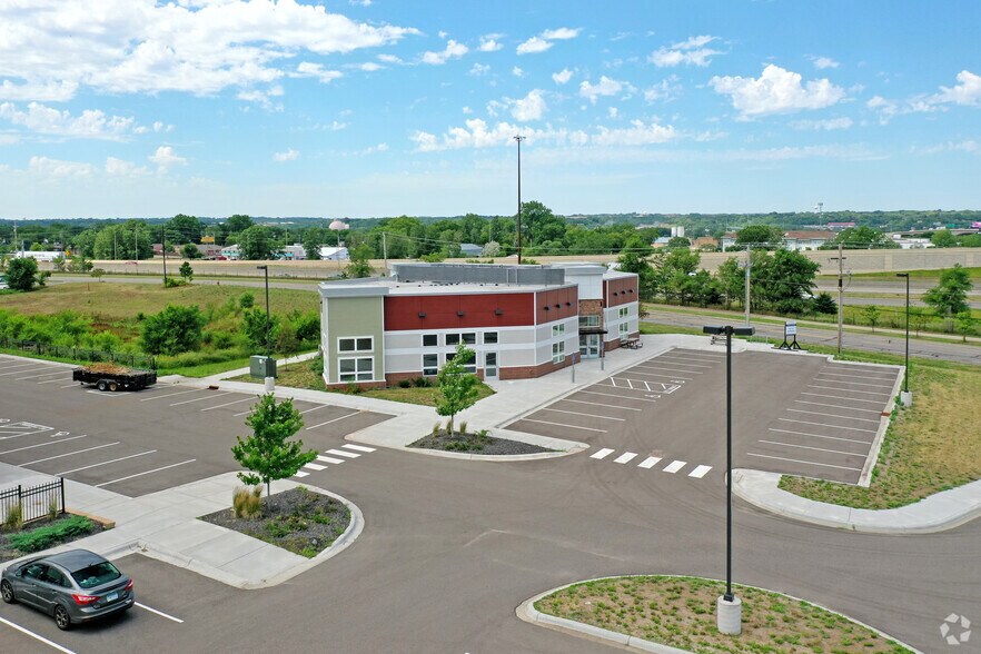 2350 Hastings Ave, Newport, MN à louer - Aérien - Image 3 de 11