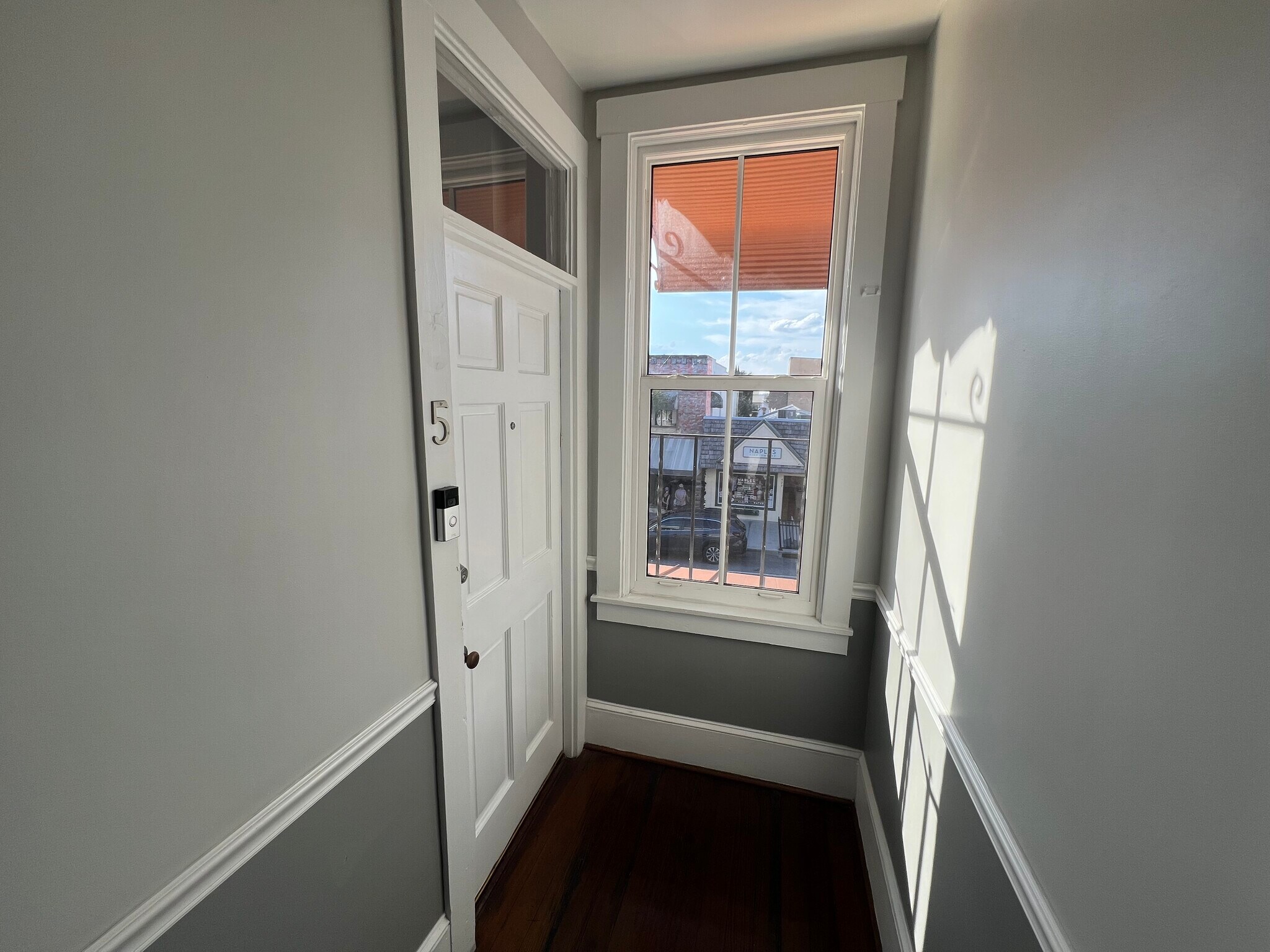 426-432 N Donnelly St, Mount Dora, FL for lease Interior Photo- Image 1 of 11