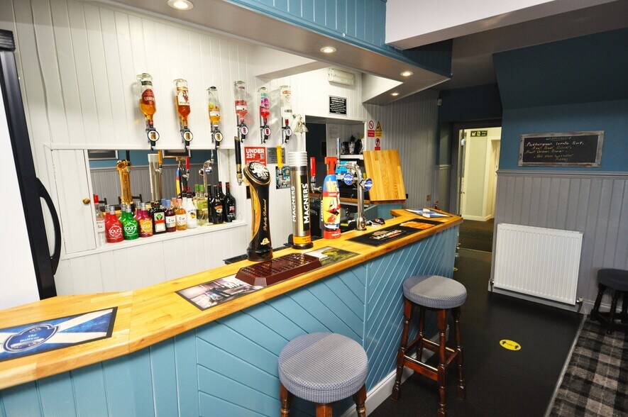 36 John St, Whithorn for sale - Interior Photo - Image 2 of 7