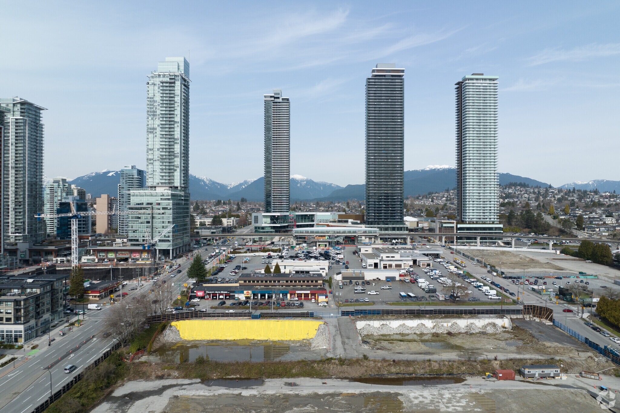4500-4516 Dawson St, Burnaby, BC à vendre Photo principale- Image 1 de 1