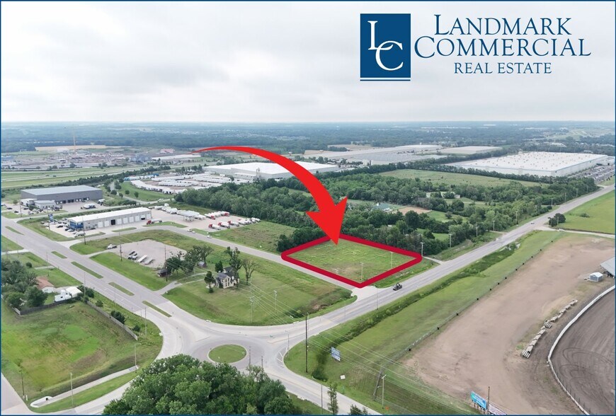 77th & Broadway, Park City, KS for sale - Primary Photo - Image 1 of 4