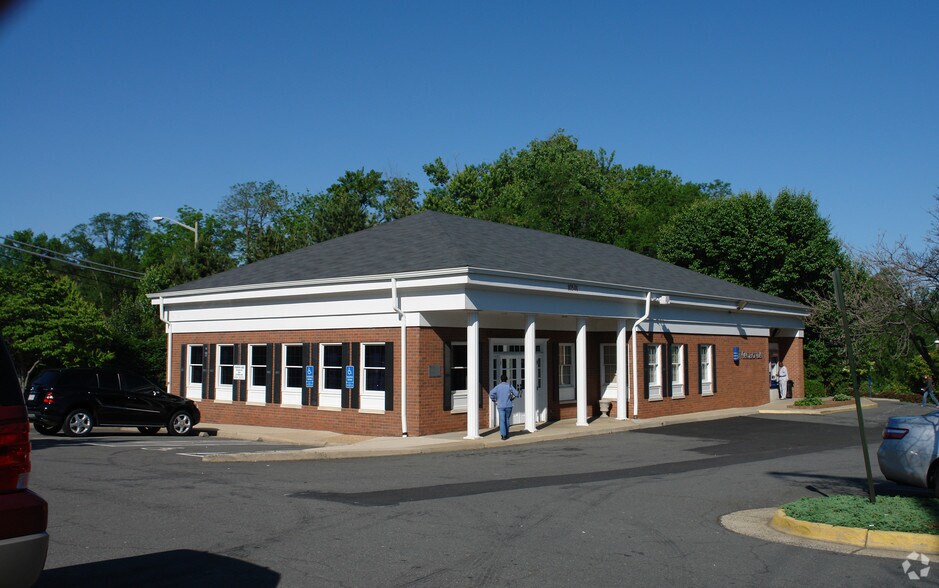 10501 Main St, Fairfax, VA for sale - Primary Photo - Image 1 of 1